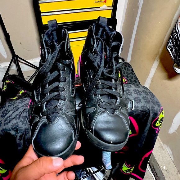 Air Jordan 7 Hyper Pink  Size :6.5Y condition 7/10